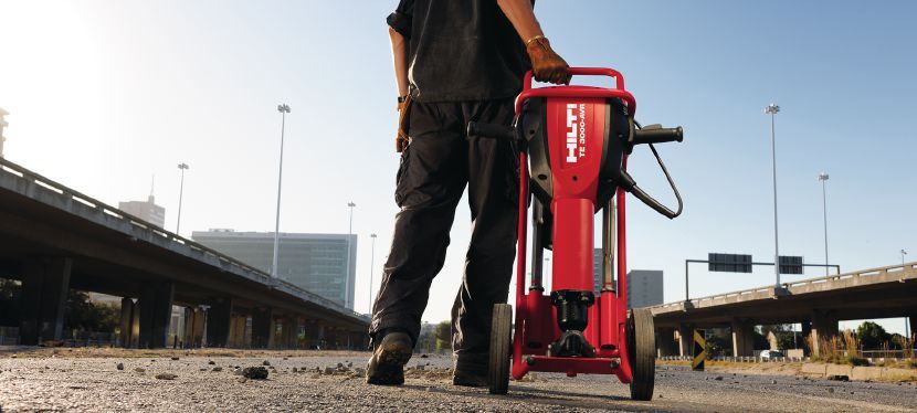 Bourací kladivo TE 3000 AVR 29,9 kg SDS-MAX