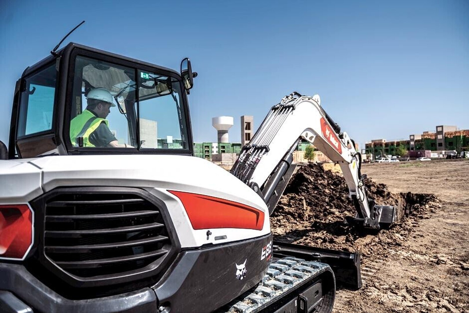 Minibagr BOBCAT E88 8 919 kg